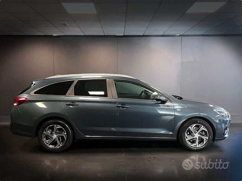 Usata Hyundai i30 Prime 120 CV (88 kW) 2023 Grigio Station wagon