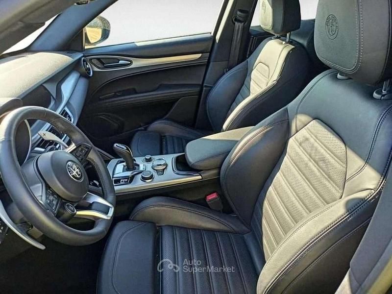 Usata Alfa Romeo Stelvio Veloce 210 CV (154 kW) 2025 Grigio SUV