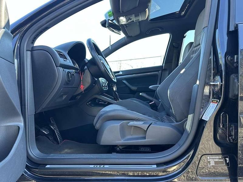 Usata VW Golf IV GTI 200 CV (147 kW) 2006 Berlina