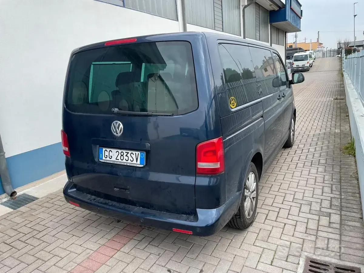Usata VW Multivan Highline 180 CV (132 kW) 2012 Blu Monovolume