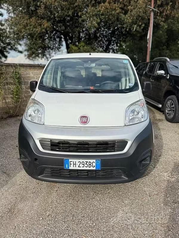 Usata Fiat Fiorino 70 CV (51 kW) 2017 Monovolume