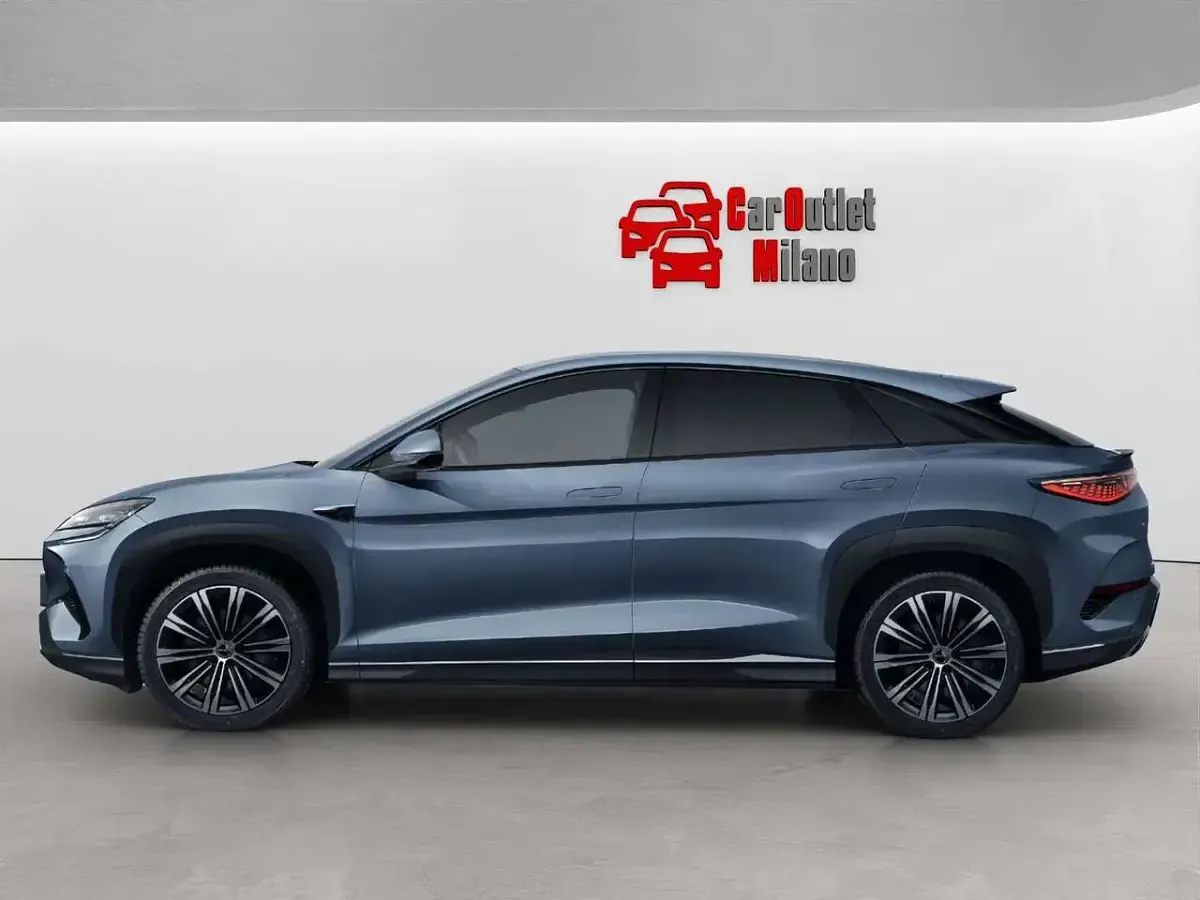 Nuova BYD Sealion 7 389 kW (530 CV) 2026 Atlantis grey SUV