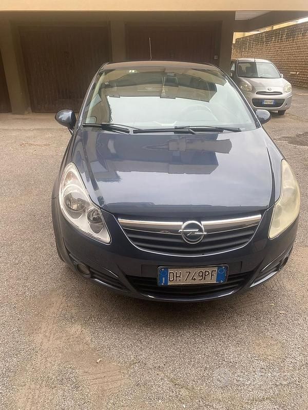 Usata Opel Corsa 80 CV (58 kW) 2007 Utilitaria
