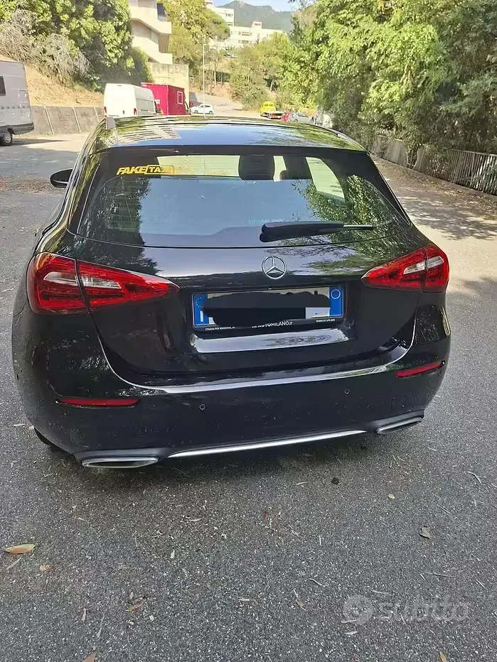 Usata Mercedes A200 163 CV (119 kW) 2018 Nero Berlina