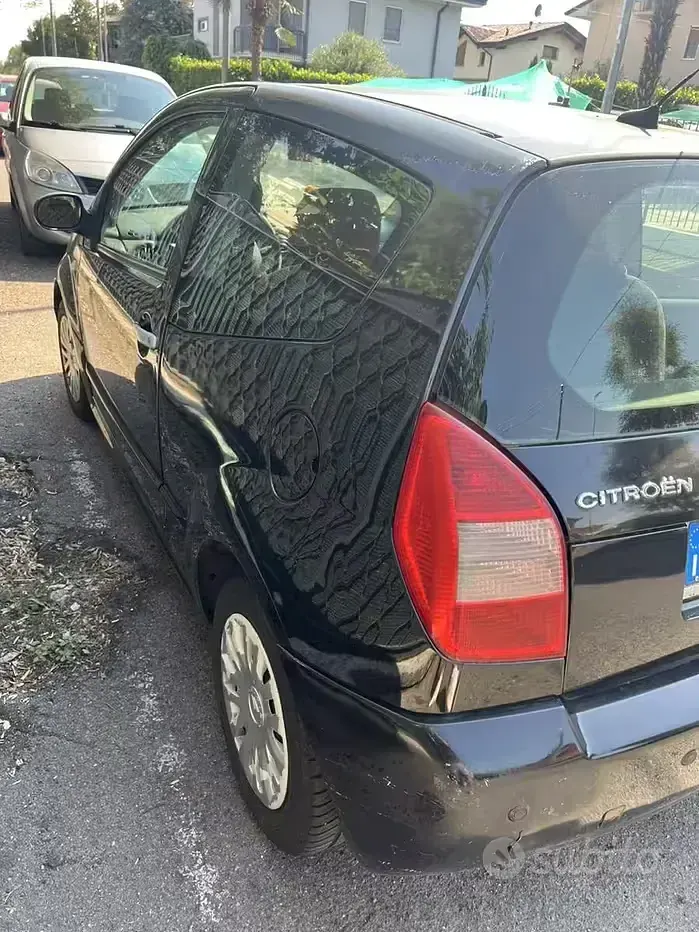 Usata Citroën C2 60 CV (44 kW) 2004 Nero Utilitaria