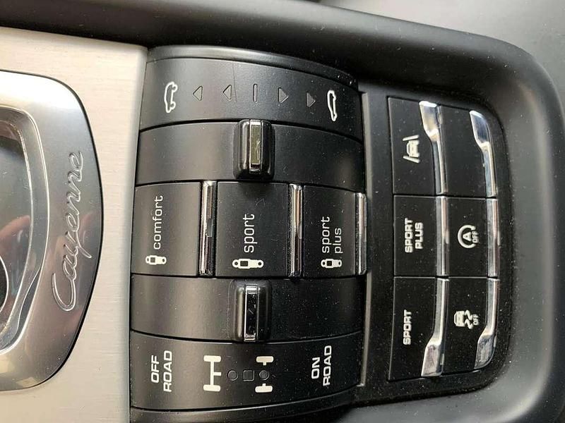 Usata Porsche Cayenne Turbo 519 CV (381 kW) 2015 Nero SUV