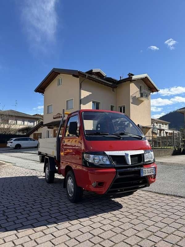 Usata Piaggio Porter 65 CV (47 kW) 2011 Rosso