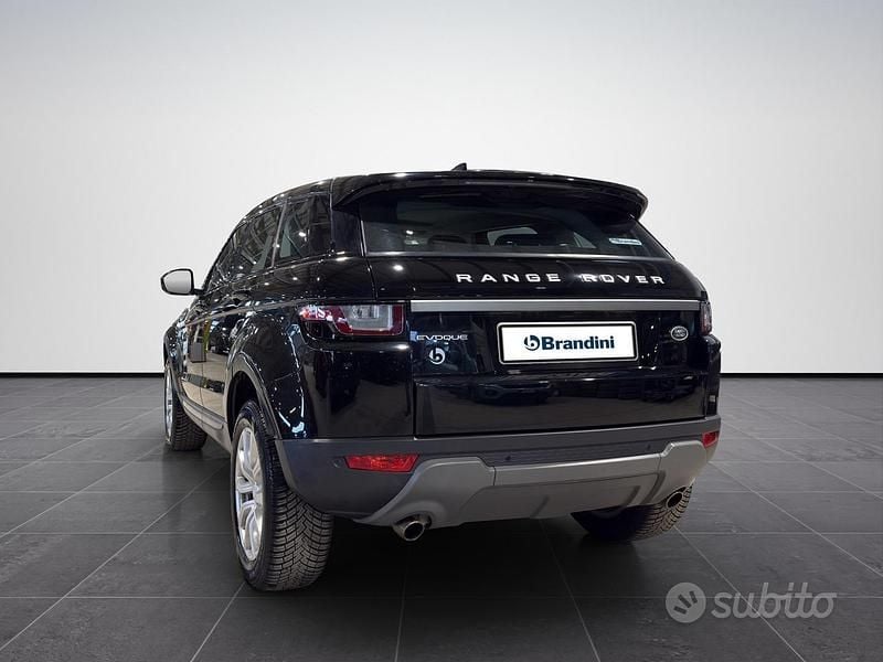 Usata Land Rover Range Rover evoque Pure 150 CV (110 kW) 2019 Nero SUV