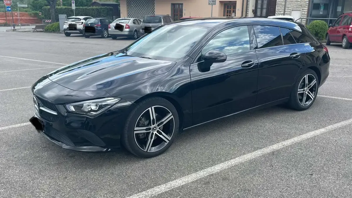 Usata Mercedes CLA180 116 CV (85 kW) 2022 Nero Berlina