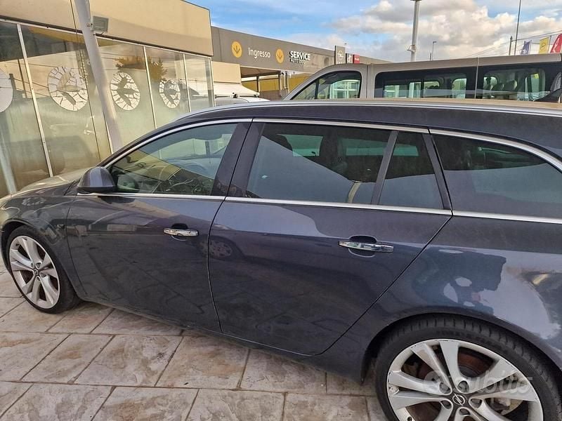 Occasion Opel Insignia 160 ch (117 kW) 2011 Noir Break