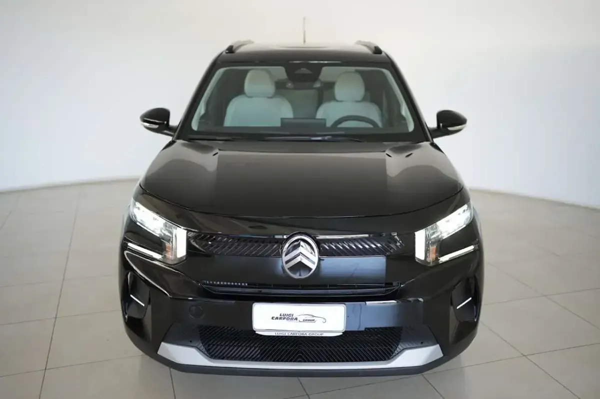 Nuova Citroën C3 PureTech 101 CV (74 kW) 2026 Night black SUV
