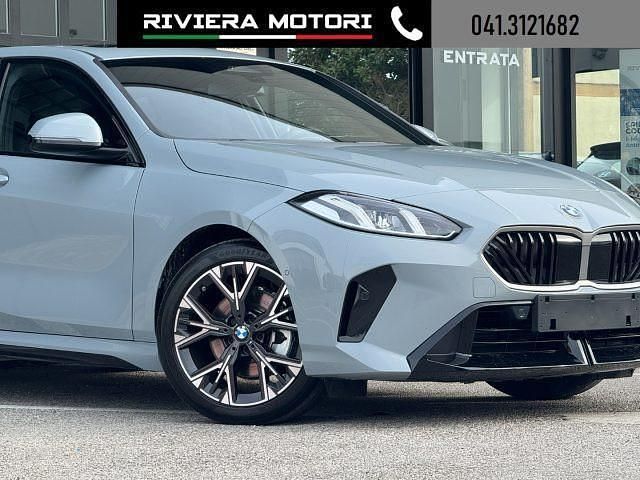 Usata BMW 120 M Sport 156 CV (114 kW) 2025 Bianco Utilitaria