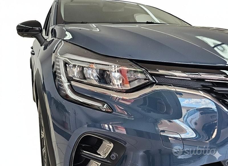 Usata Renault Captur Techno 91 CV (66 kW) 2024 Blu SUV