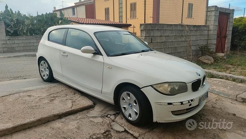 Usata BMW 118 2009 Bianco Utilitaria