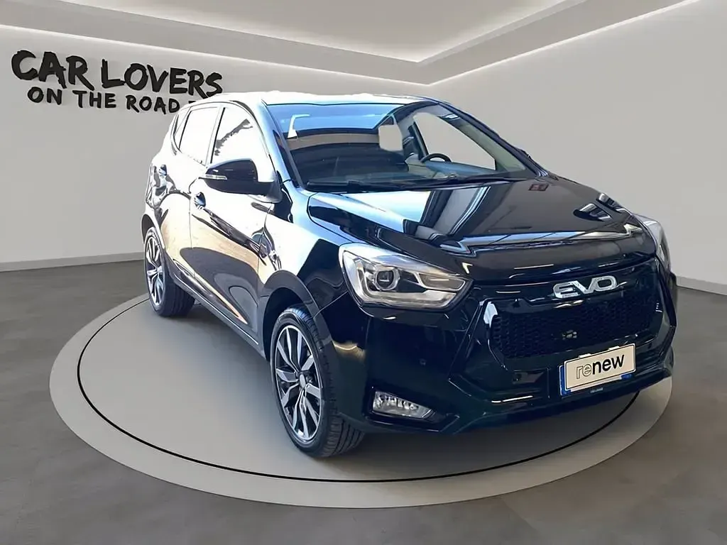 Usata EVO Evo 3 107 CV (78 kW) 2023 Nero SUV