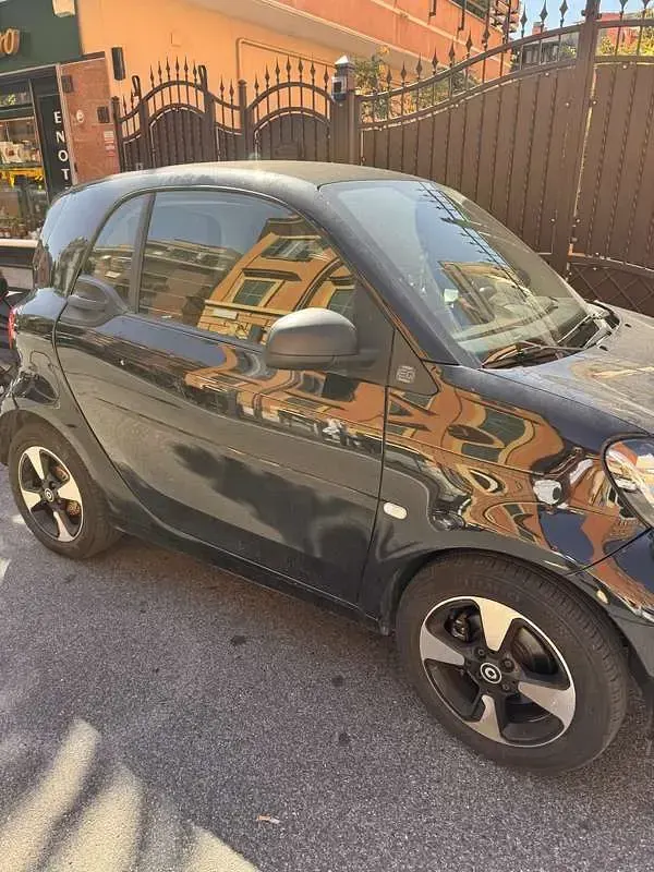 Usata Smart ForTwo Coupé Passion 41 kW (56 CV) 2021 Utilitaria