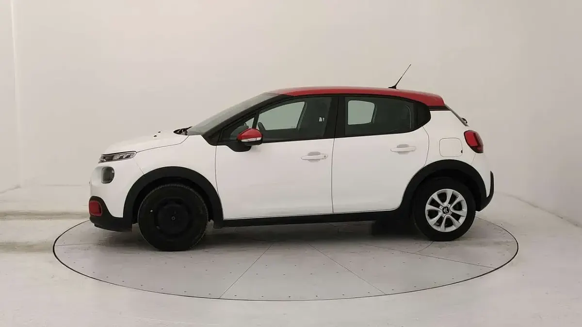 Usata Citroën C3 Feel 83 CV (61 kW) 2019 Bianco tetto rosso Utilitaria
