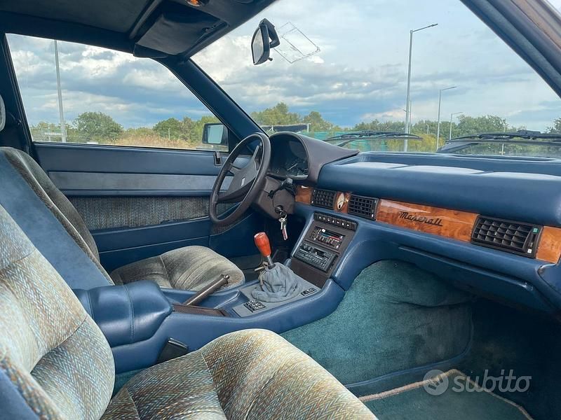 Usata Maserati Biturbo 184 CV (135 kW) 1985 Grigio Berlina
