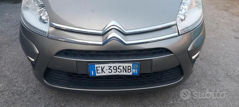Usata Citroën C4 Picasso 115 CV (84 kW) 2012 Marrone Monovolume