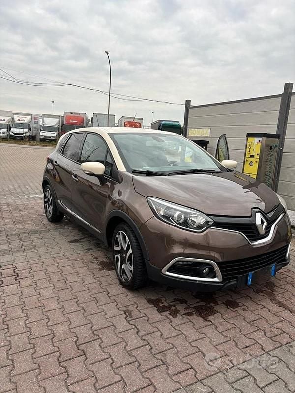 Usata Renault Captur 90 CV (66 kW) 2015 SUV