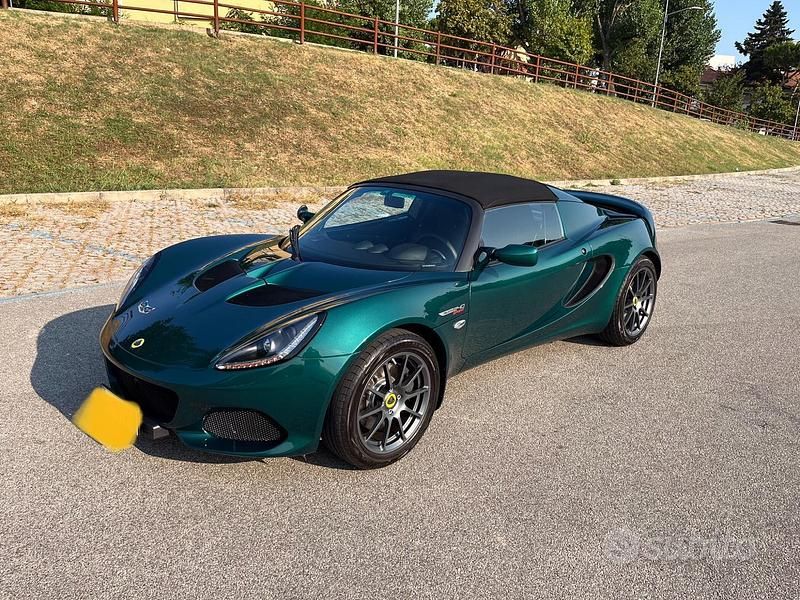 Usata Lotus Elise 243 CV (178 kW) 2021 Verde Cabrio