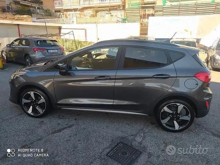 Usata Ford Fiesta Active 95 CV (69 kW) 2021 Grigio Berlina