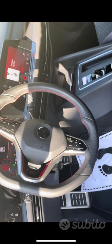 Usata VW Golf VIII GTI Clubsport 300 CV (220 kW) 2023 Bianco