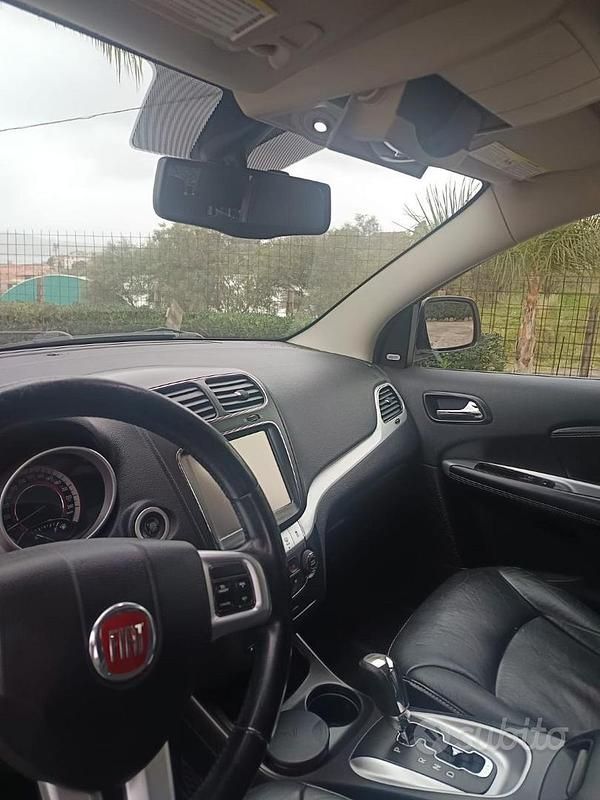 Usata Fiat Freemont 170 CV (125 kW) 2012 Bianco SUV