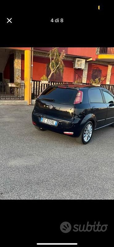 Usata Fiat Punto 65 CV (47 kW) 2010 Nero Utilitaria