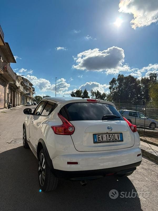 Usata Nissan Juke 110 CV (80 kW) 2014 Bianco SUV