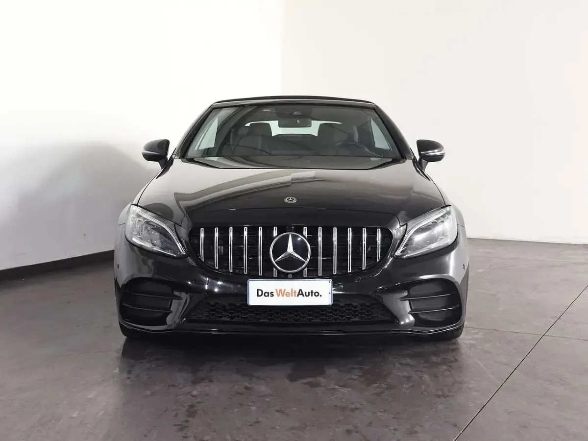 Usata Mercedes C200 Premium 184 CV (135 kW) 2019 Nero Cabrio