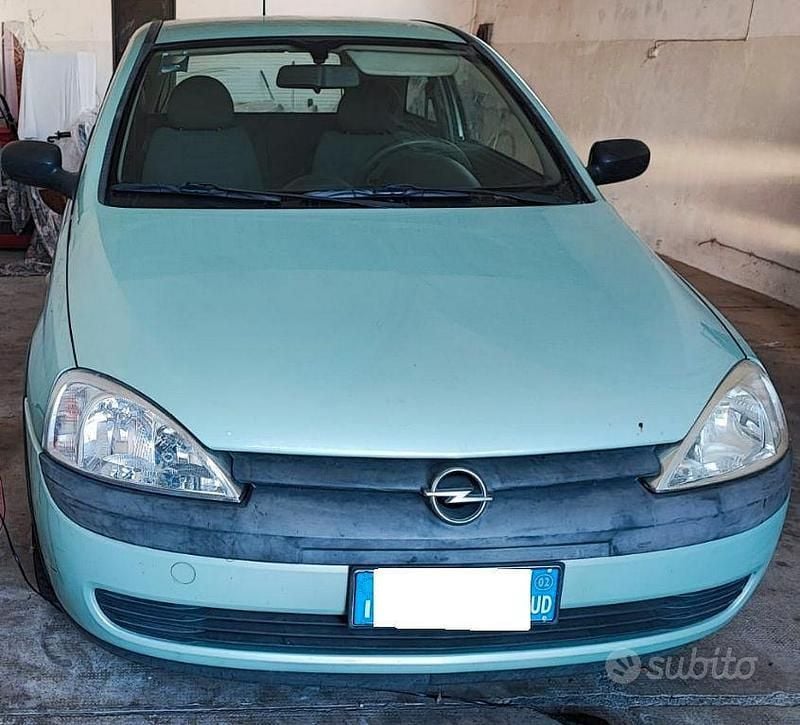 Usata Opel Corsa 75 CV (55 kW) 2002 Utilitaria