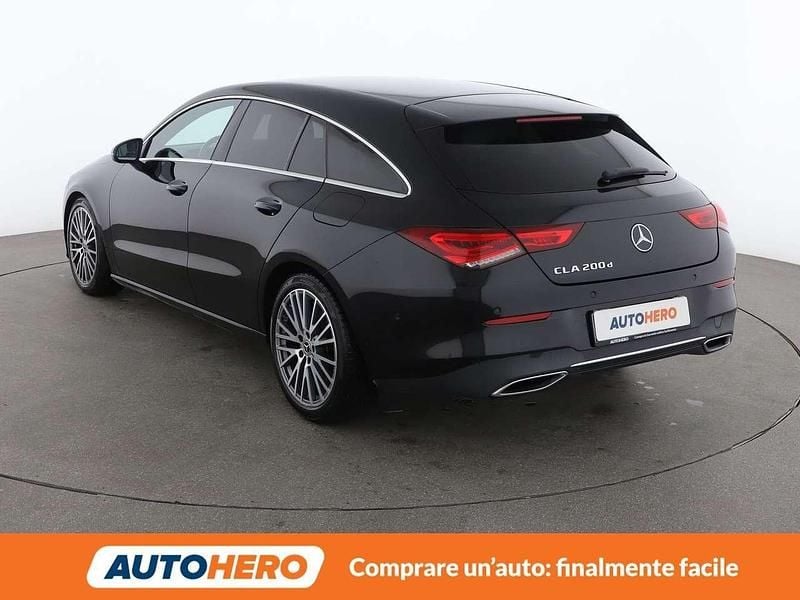 Usata Mercedes CLA200 Shooting Brake 150 CV (110 kW) 2021 Nero Station wagon