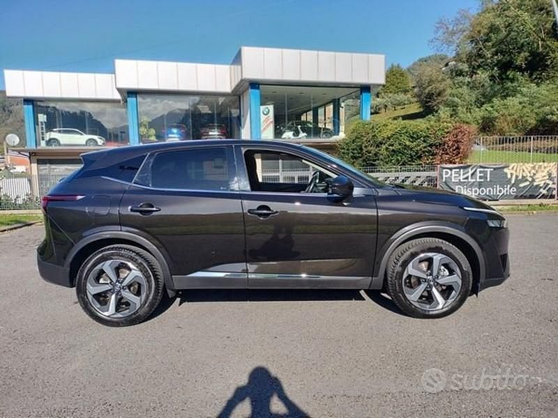 Usata Nissan Qashqai N-Connecta 140 CV (102 kW) 2021 Nero SUV