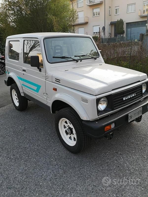 Usata Suzuki Samurai 1988 Grigio SUV
