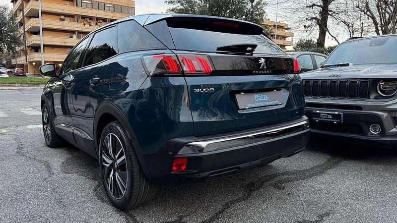 Usata Peugeot 3008 Allure 150 CV (110 kW) 2024 Verde metallizzato SUV