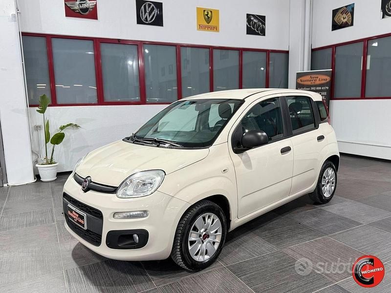 Usata Fiat Panda Lounge 95 CV (69 kW) 2016 Beige Utilitaria