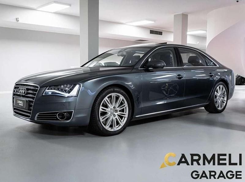 Usata Audi A8L W12 500 CV (367 kW) 2012 Grigio scuro metallizzato Berlina