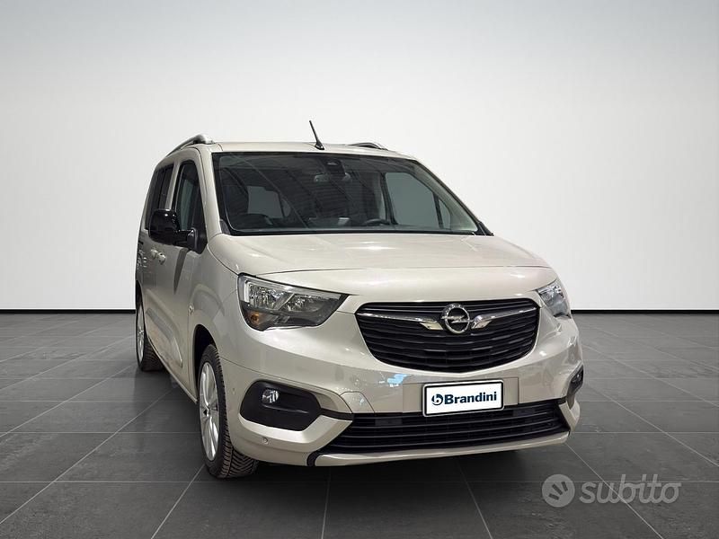 Usata Opel Combo Life Elegance 102 CV (75 kW) 2021 Grigio Monovolume