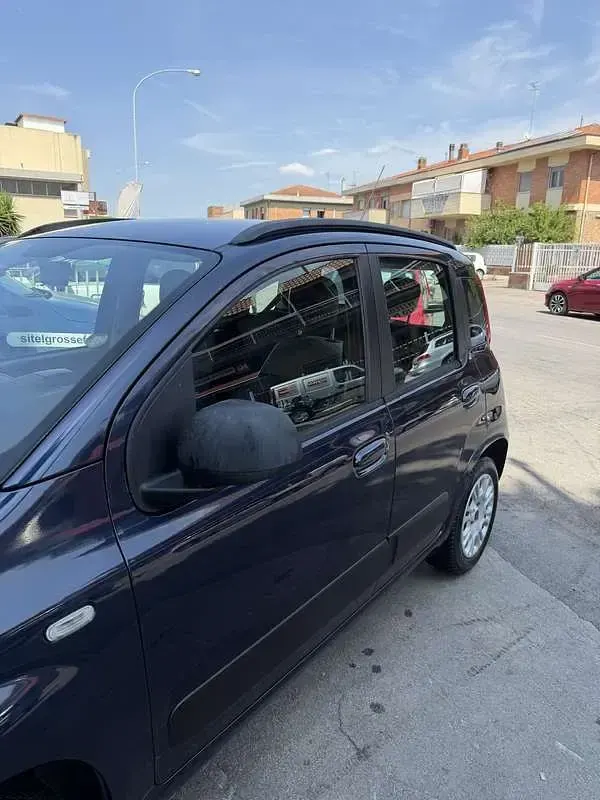 Usata Fiat Panda Easy 69 CV (50 kW) 2013 Bluazzurro Utilitaria