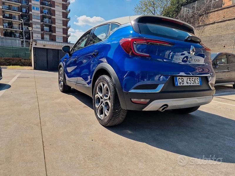 Usata Renault Captur Intens 131 CV (96 kW) 2020 Blu SUV