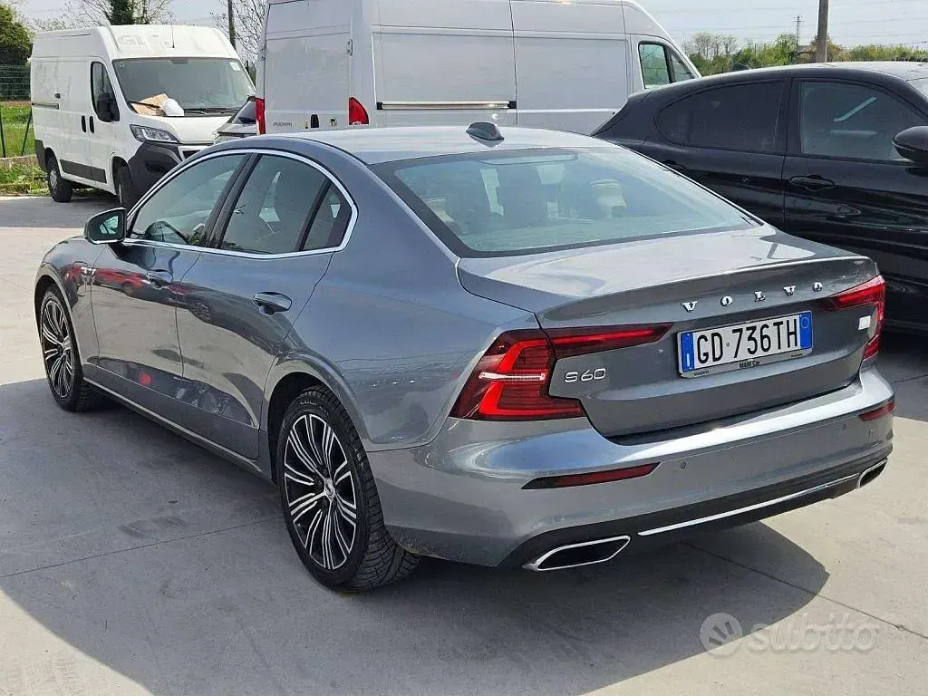 Usata Volvo S60 Inscription 303 CV (222 kW) 2020 Grigio Berlina