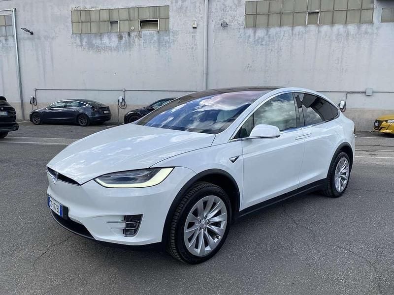 Usata Tesla Model X 413 kW (562 CV) 2020 Bianco SUV