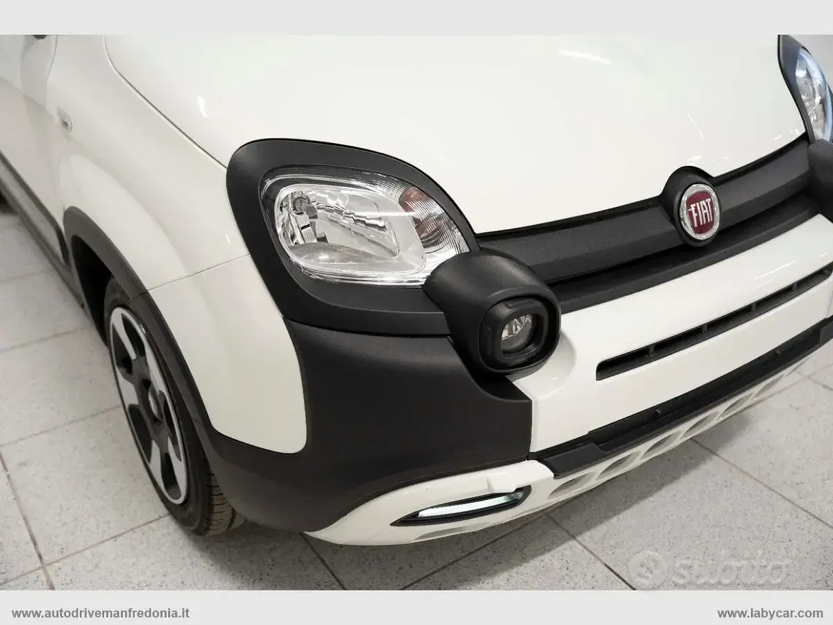 Nuova Fiat Panda S 70 CV (51 kW) 2025 Bianco Utilitaria