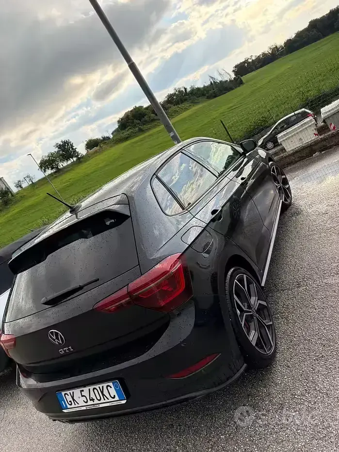 Usata VW Polo GTI 207 CV (152 kW) 2023 Nero Utilitaria
