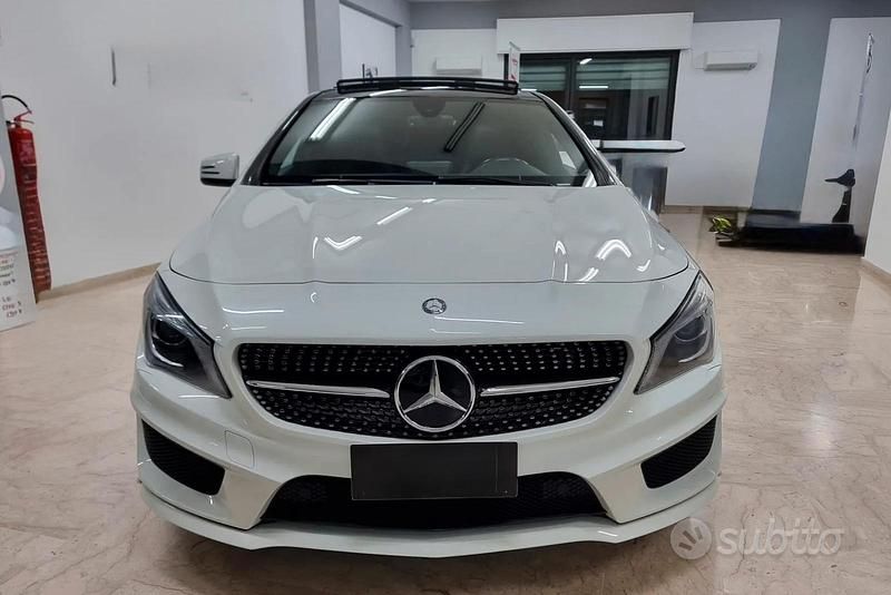 Usata Mercedes CLA220 AMG 177 CV (130 kW) 2015 Bianco Berlina
