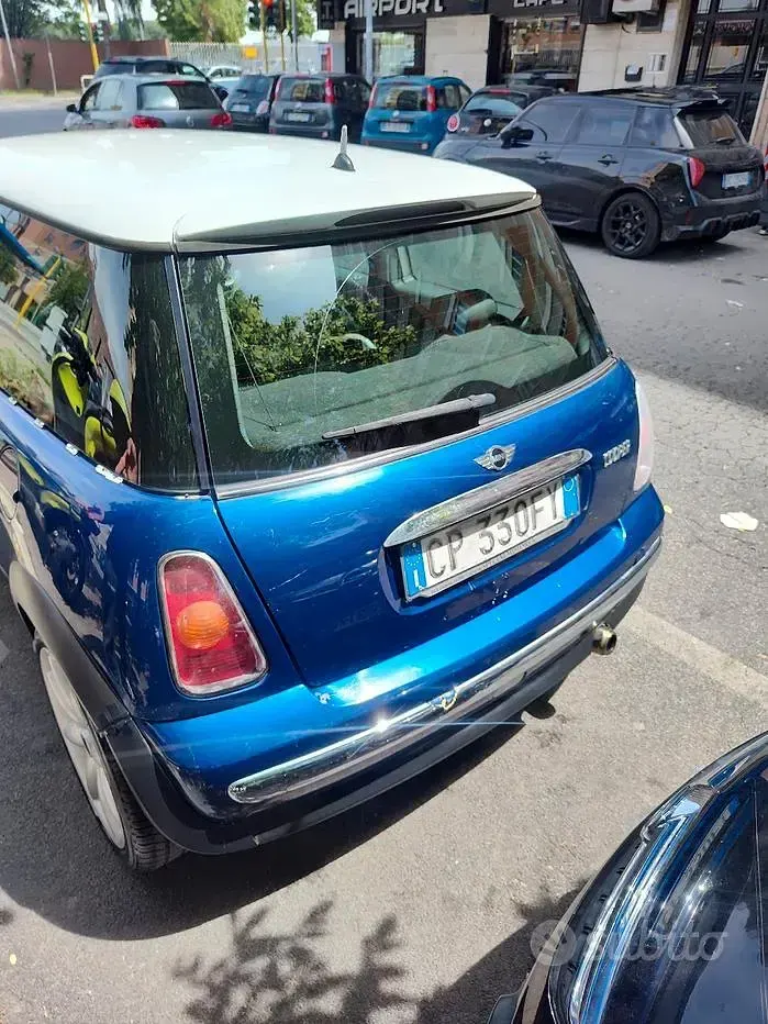 Usata Mini Cooper 116 CV (85 kW) 2004 Blu Utilitaria