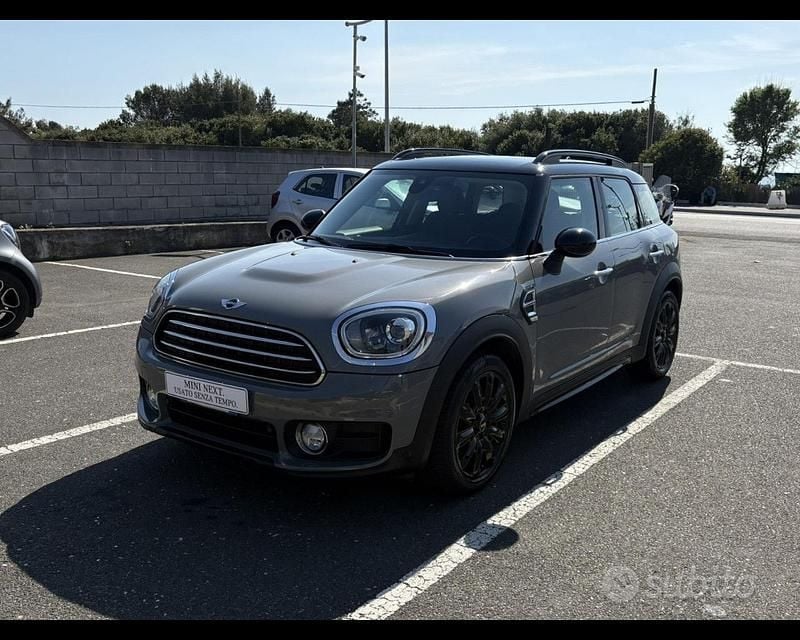 Usado Mini Countryman 150 CV (110 kW) 2018 Gris SUV