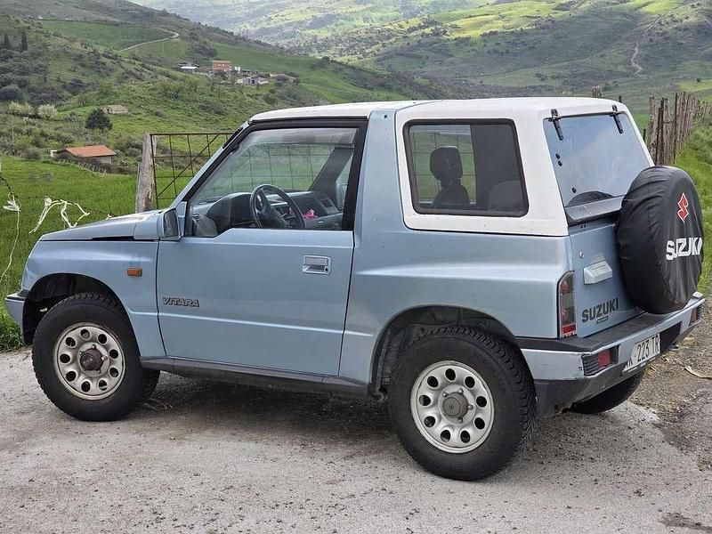 Usata Suzuki Vitara 75 CV (55 kW) 1989 Cabrio