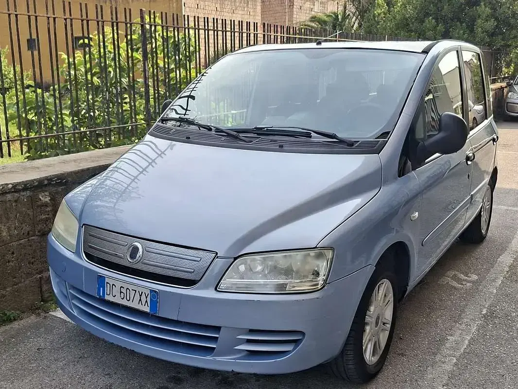 Usata Fiat Multipla 103 CV (75 kW) 2004 Monovolume